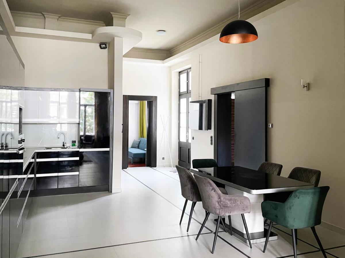 Deluxe Cosmopolitan Apartment Budapest Exterior foto